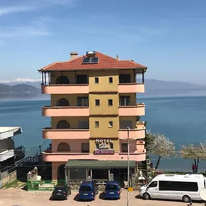Restorant Leza Hotel Lini
