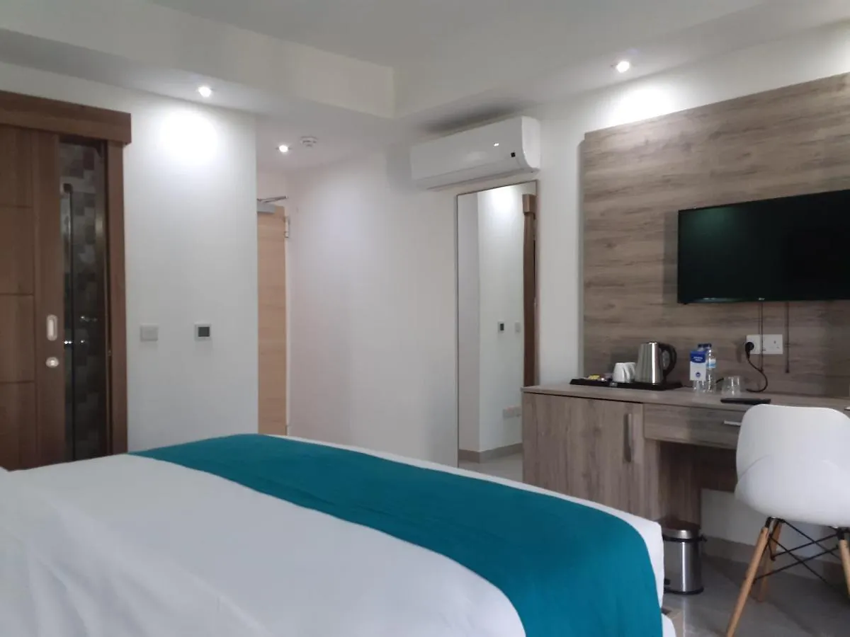 Pensión Hotel Tj Boutique Marsaskala